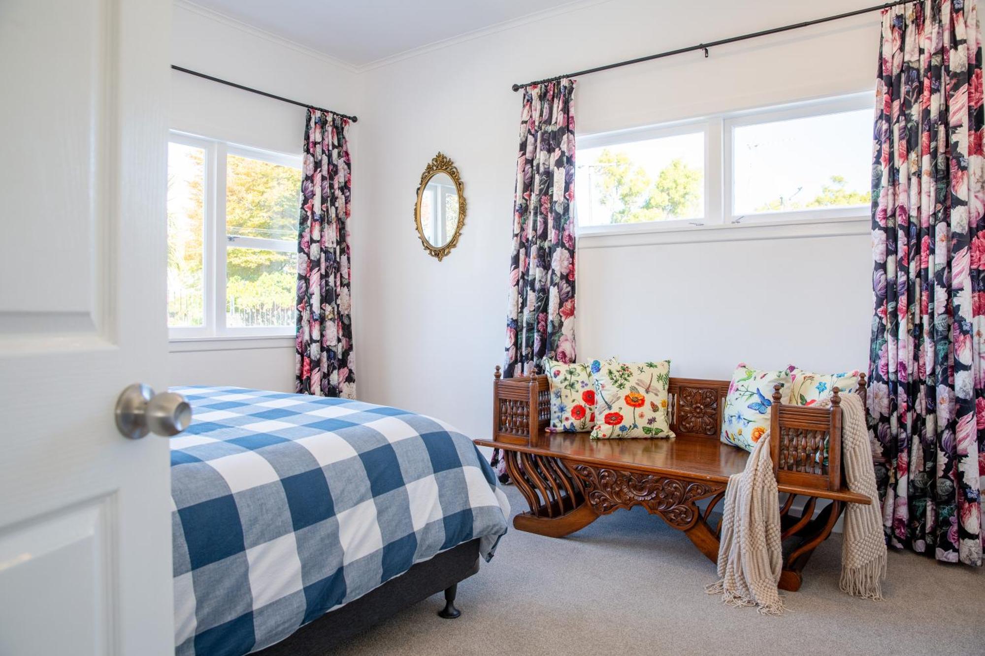 Grace Road Cottage Tauranga Exterior foto